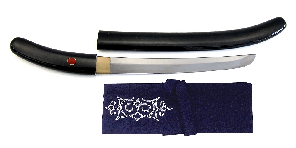 尾形刀剣 AN-32 蝦夷刀(アイヌ刀) 黒呂鞘　赤サンゴ飾り
