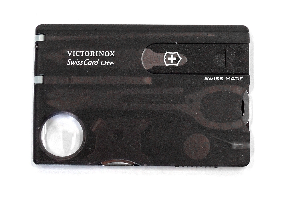 ビクトリノックス VICTORINOX　0.7333.T3 スイスカード ライトT3 BK 半透明ブラック